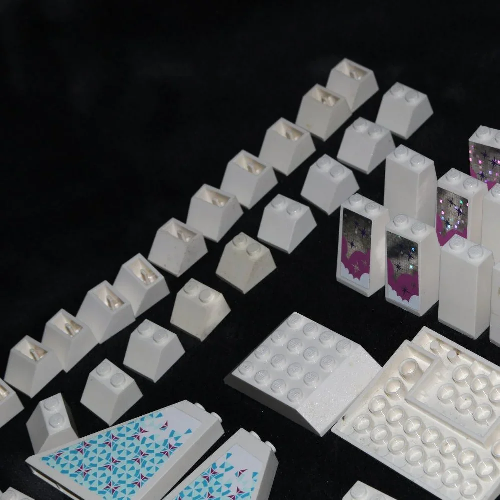 WHITE LEGO ROOF SLOPE BULK LOT - 244 PCS
